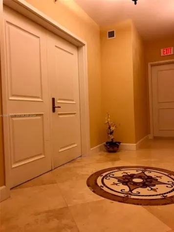 3101 S Ocean Drive Hollywood FL 33019