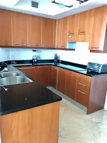 3101 S Ocean Drive Hollywood FL 33019