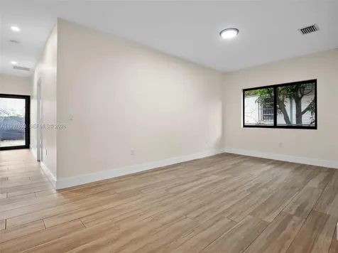 5428 NW 3rd Avenue Miami FL 33127