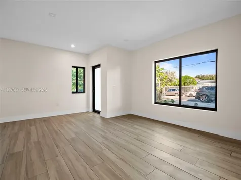 5428 NW 3rd Avenue Miami FL 33127