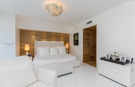 465 Brickell Avenue Miami FL 33131