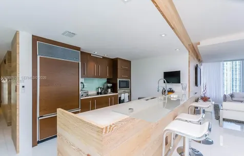 465 Brickell Avenue Miami FL 33131