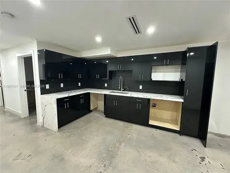 4151 NW 2nd Avenue Miami FL 33127