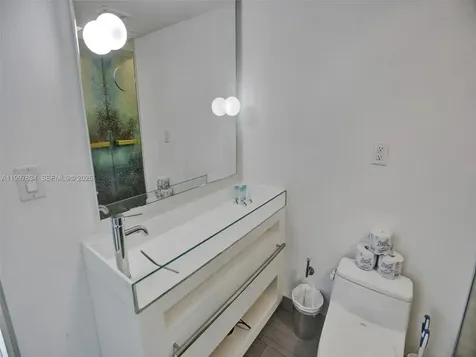 1100 West Avenue Miami Beach FL 33139