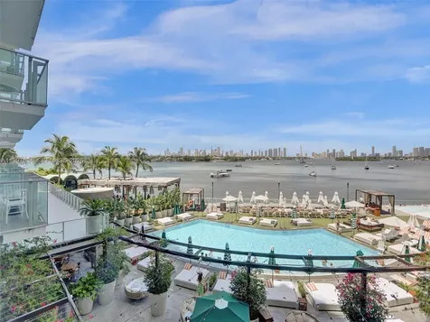 1100 West Avenue Miami Beach FL 33139