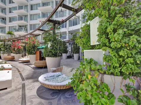 1100 West Avenue Miami Beach FL 33139
