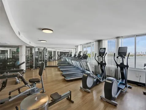 1100 West Avenue Miami Beach FL 33139