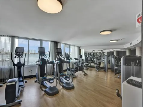 1100 West Avenue Miami Beach FL 33139