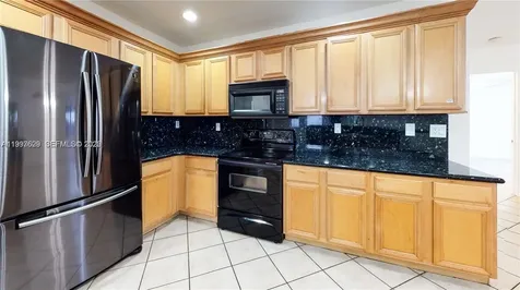 10873 NW 53rd Lane Doral FL 33178