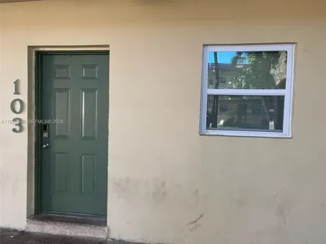 4800 NW 24th Court Lauderdale Lakes FL 33313