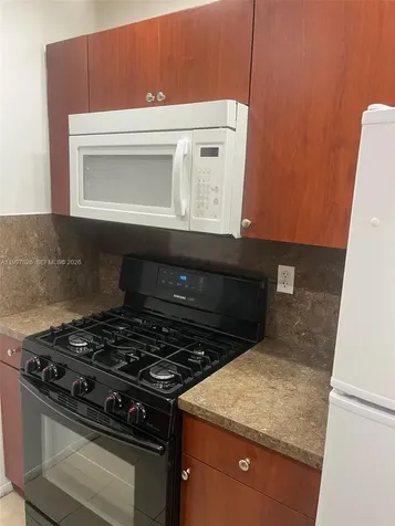 4800 NW 24th Court Lauderdale Lakes FL 33313