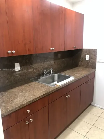 4800 NW 24th Court Lauderdale Lakes FL 33313