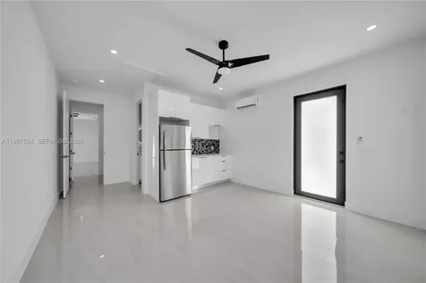 2924 5th Street SW Lehigh Acres FL 33976
