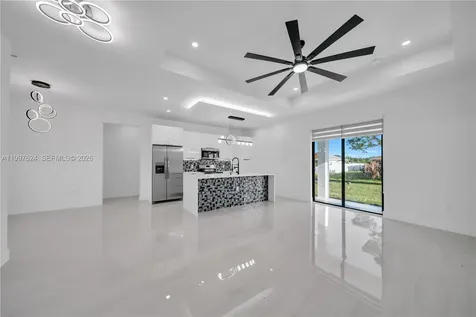 2924 5th Street SW Lehigh Acres FL 33976