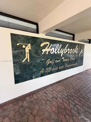 691 S Hollybrook Drive Pembroke Pines FL 33025
