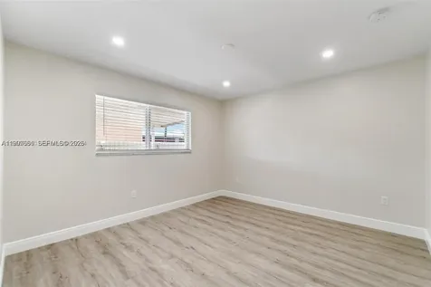 330 W 74th Place Hialeah FL 33014