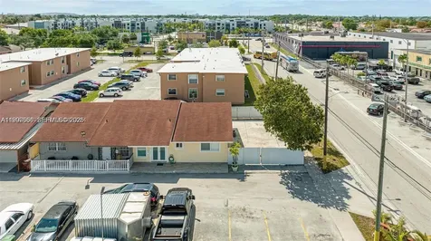 330 W 74th Place Hialeah FL 33014