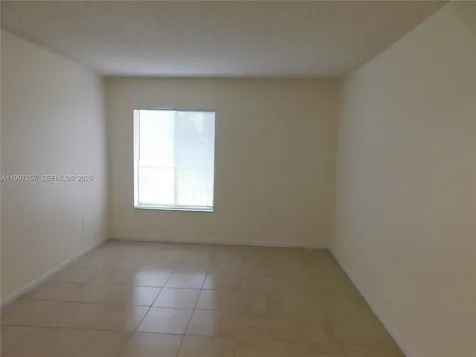 8065 SW 107 Avenue Miami FL 33173