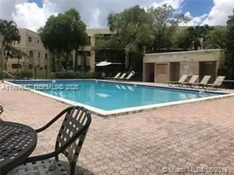 8065 SW 107 Avenue Miami FL 33173