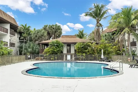 7473 SW 82nd Street Miami FL 33143