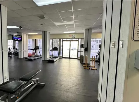 2750 NE 183rd Street Aventura FL 33160