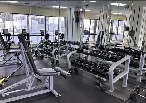 2750 NE 183rd Street Aventura FL 33160