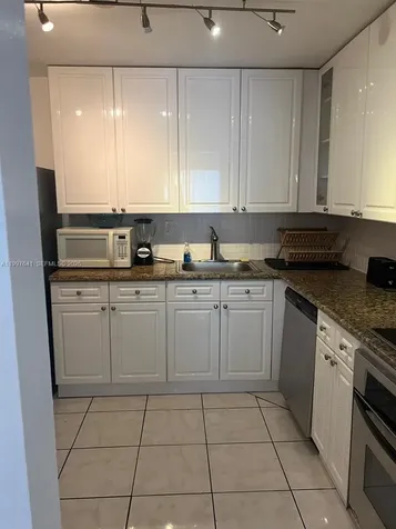2750 NE 183rd Street Aventura FL 33160