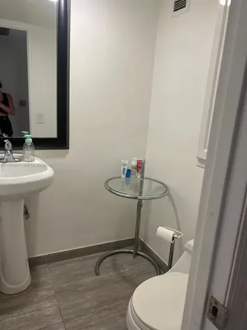 2750 NE 183rd Street Aventura FL 33160