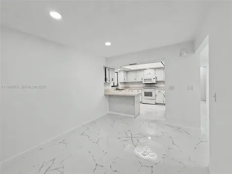2101 Hibiscus Road Fort Myers FL 33905