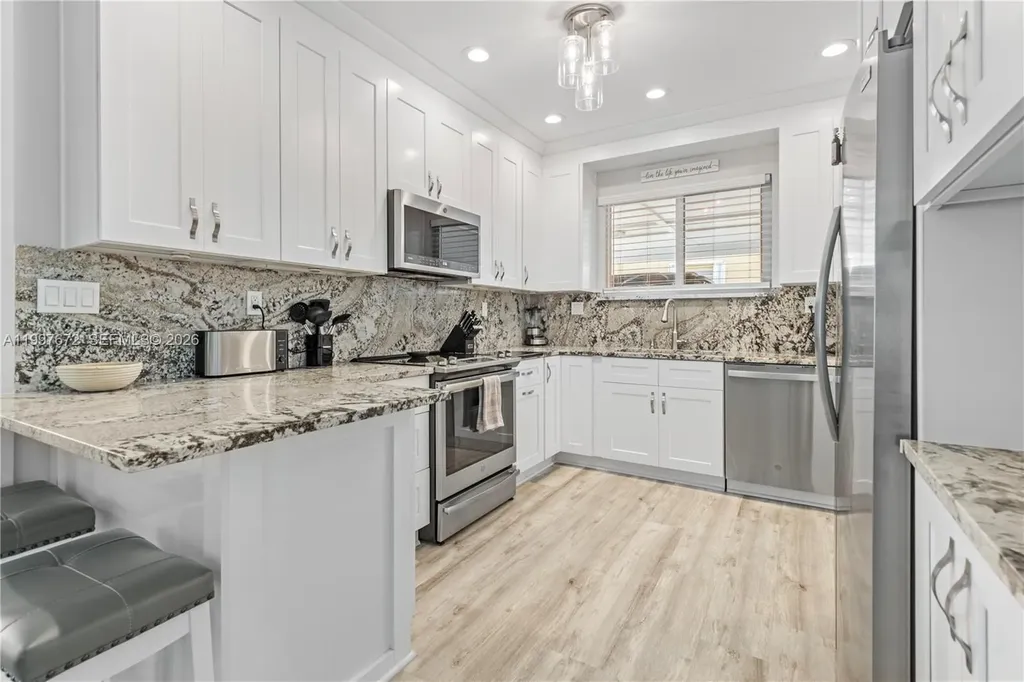 2819 Fogarty Avenue Key West FL 33040