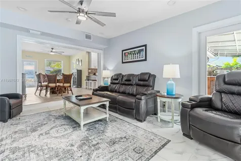2819 Fogarty Avenue Key West FL 33040