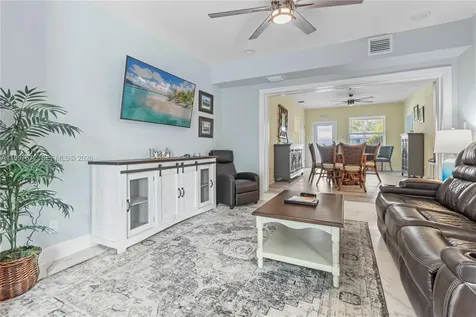 2819 Fogarty Avenue Key West FL 33040