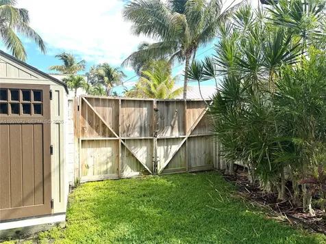 2819 Fogarty Avenue Key West FL 33040