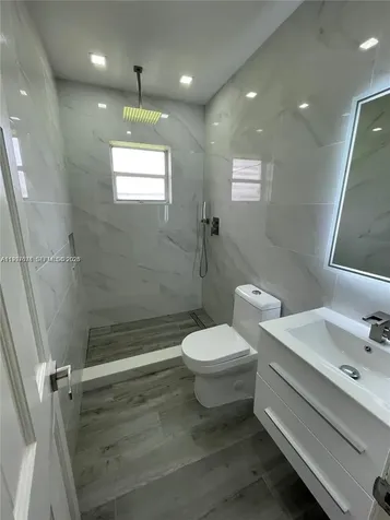 19740 W Saint Andrews Drive Hialeah FL 33015