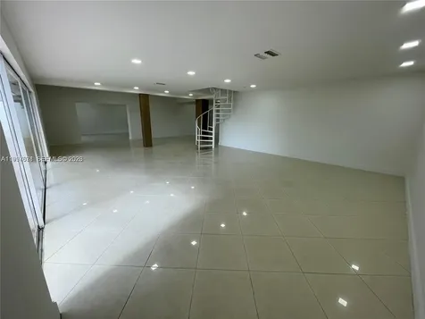 19740 W Saint Andrews Drive Hialeah FL 33015