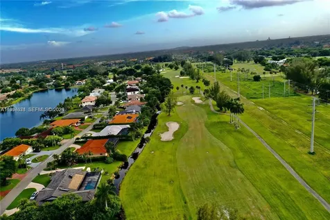 19740 W Saint Andrews Drive Hialeah FL 33015