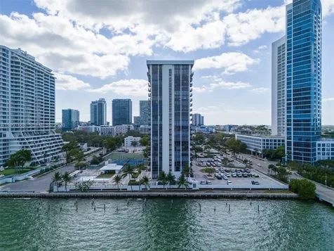 600 NE 36th Street Miami FL 33137