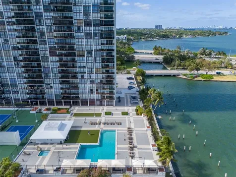 600 NE 36th Street Miami FL 33137