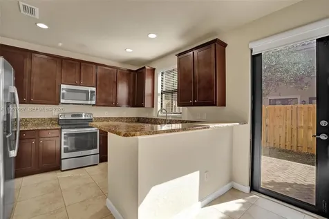 8432 Blue Cove Way Parkland FL 33076
