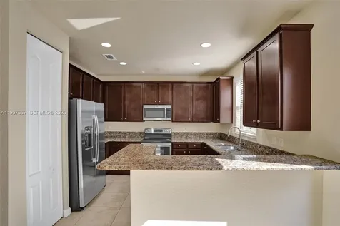 8432 Blue Cove Way Parkland FL 33076