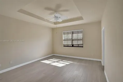 8432 Blue Cove Way Parkland FL 33076