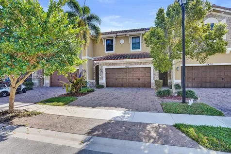8432 Blue Cove Way Parkland FL 33076