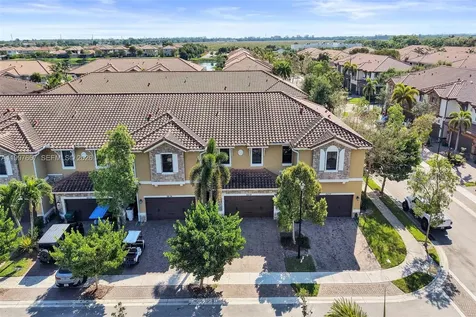 8432 Blue Cove Way Parkland FL 33076