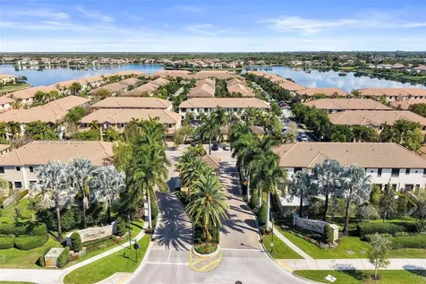 8432 Blue Cove Way Parkland FL 33076