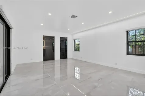 607 Layne Boulevard Hallandale Beach FL 33009
