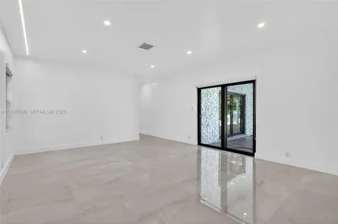 607 Layne Boulevard Hallandale Beach FL 33009