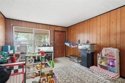 1910 S 34th Street Fort Pierce FL 34947