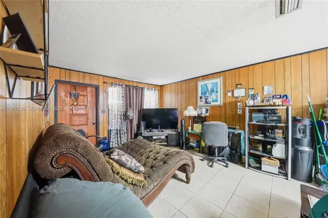 1910 S 34th Street Fort Pierce FL 34947