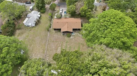 1910 S 34th Street Fort Pierce FL 34947