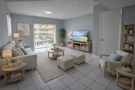 2630 W 76th Street Hialeah FL 33016